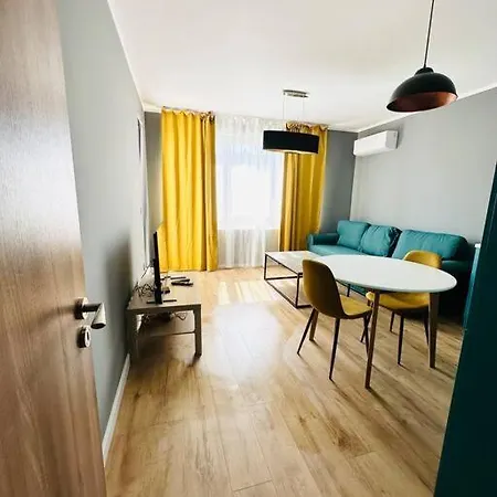 Raspberry Stylish & Free Underground Parking Apartment